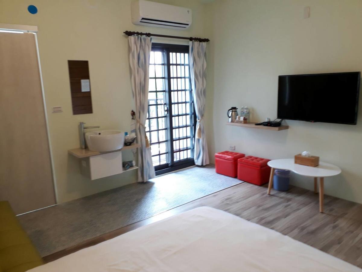 Light Travel Apartment Luodong Bagian luar foto